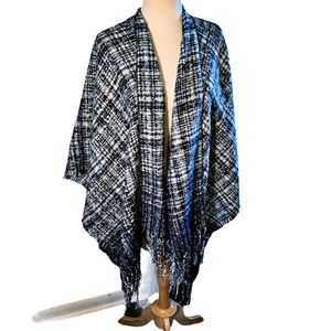 Private Label Woven Shawl Wrap with Fringe